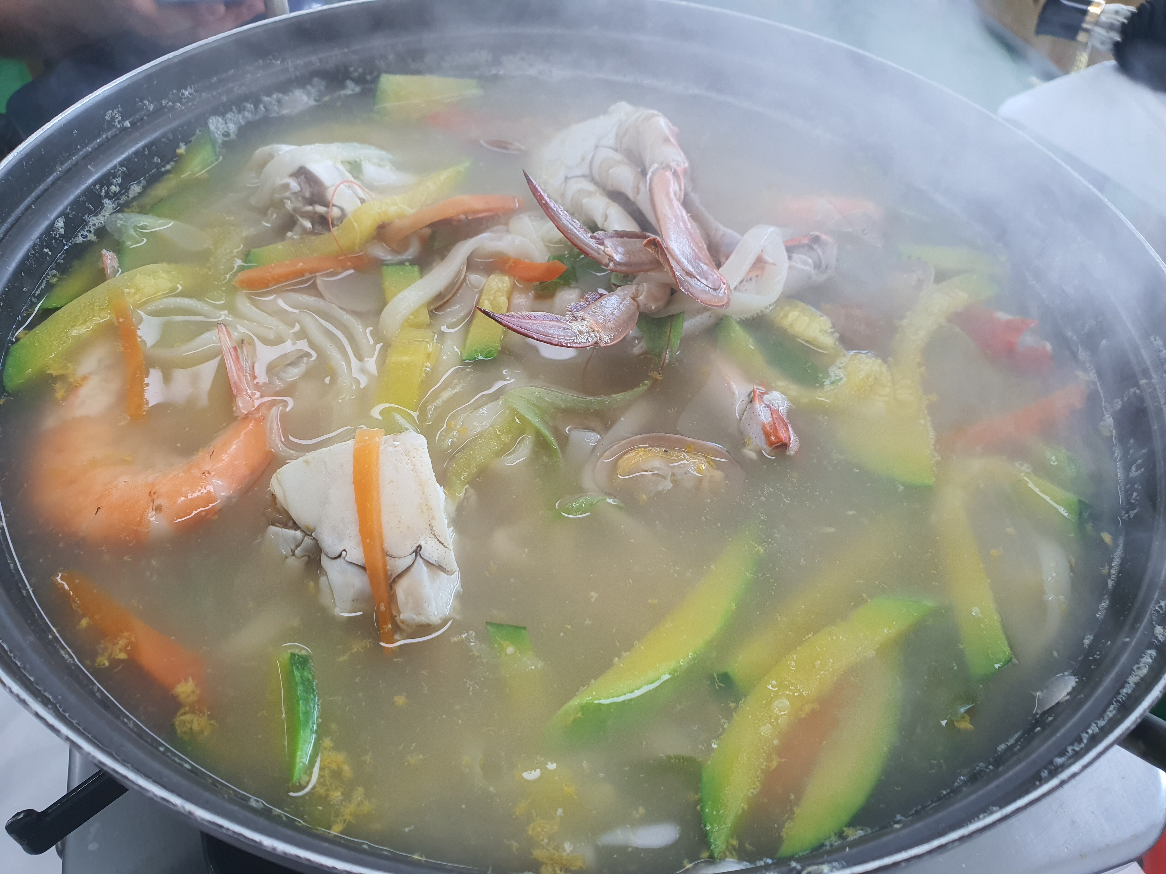 홍성 남당리 대하 축제 전어 맛집 세자매
