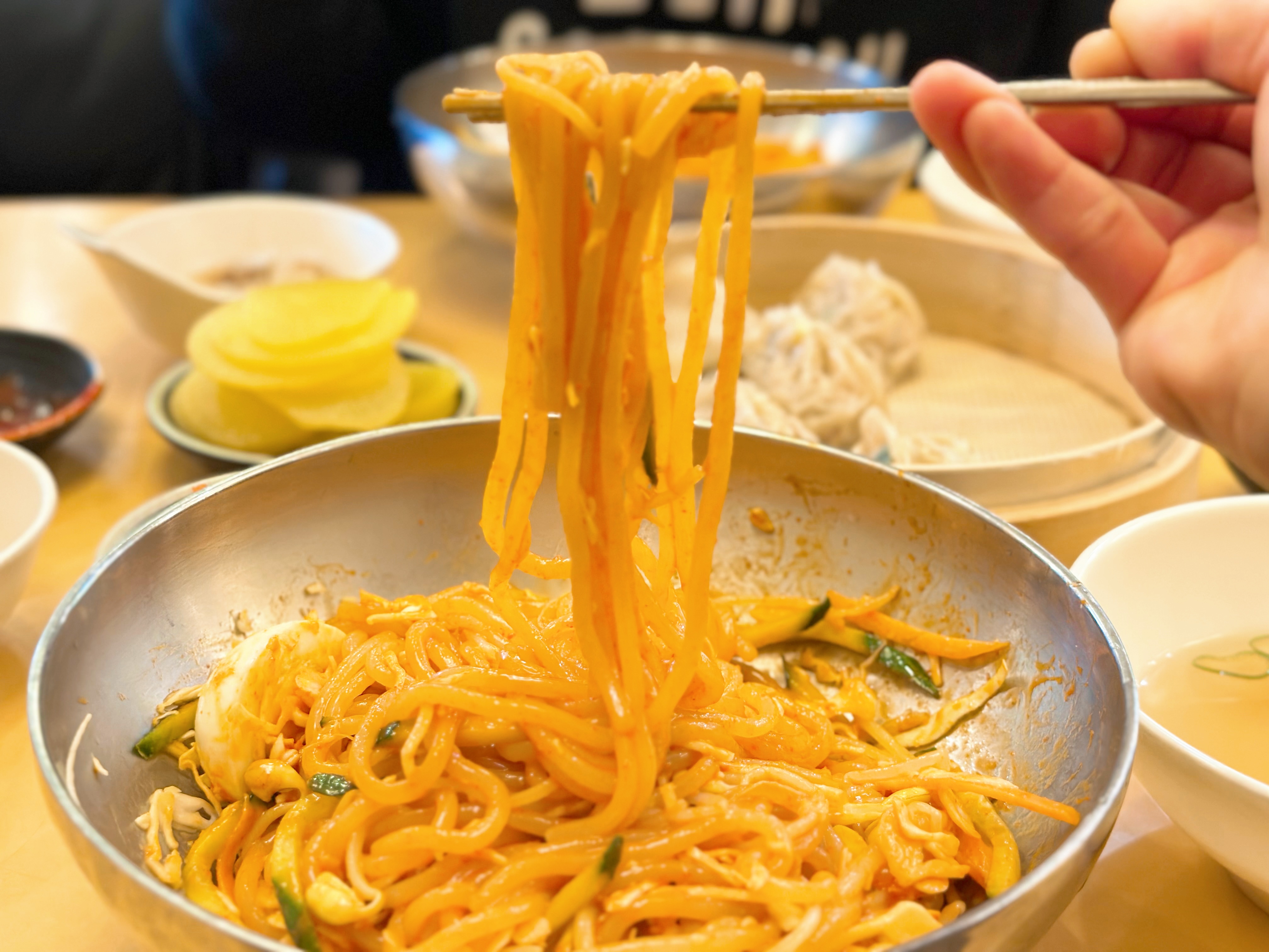신포우리만두 본점 쫄면