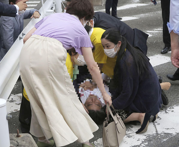 아베-일본-전총리-유세-심정지