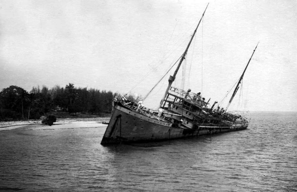 잔지바르 해전 침몰한 페가수스 방공순양함