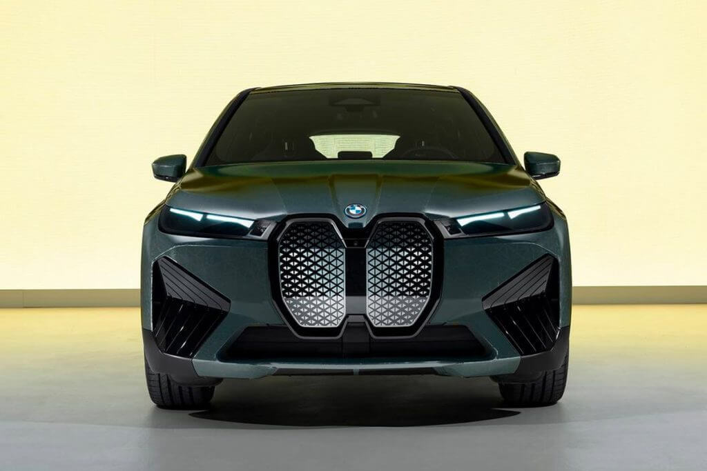  BMW의 신기술, 자동차 색깔을 바꿀수 있다
