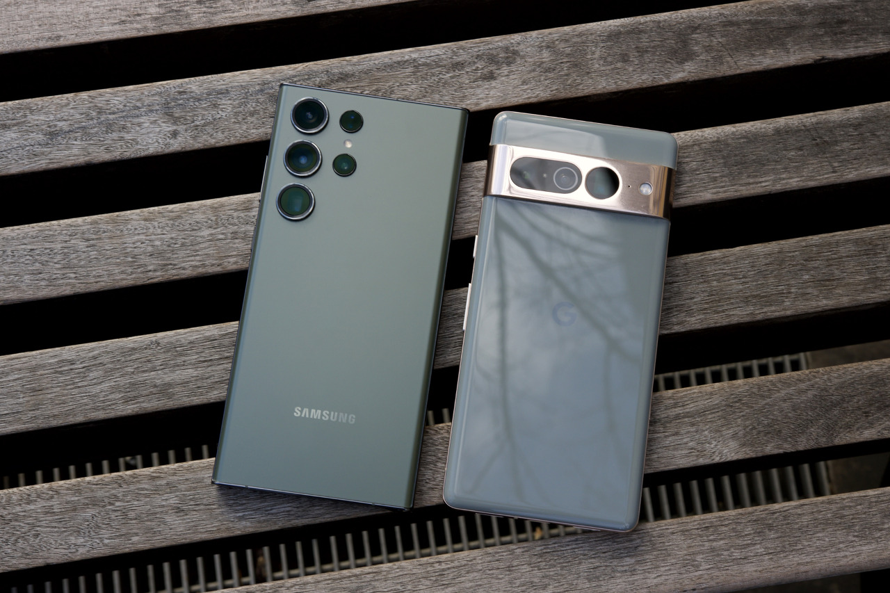 Galaxy S23 vs Pixel7 (소스: DigitalTrends.com)
