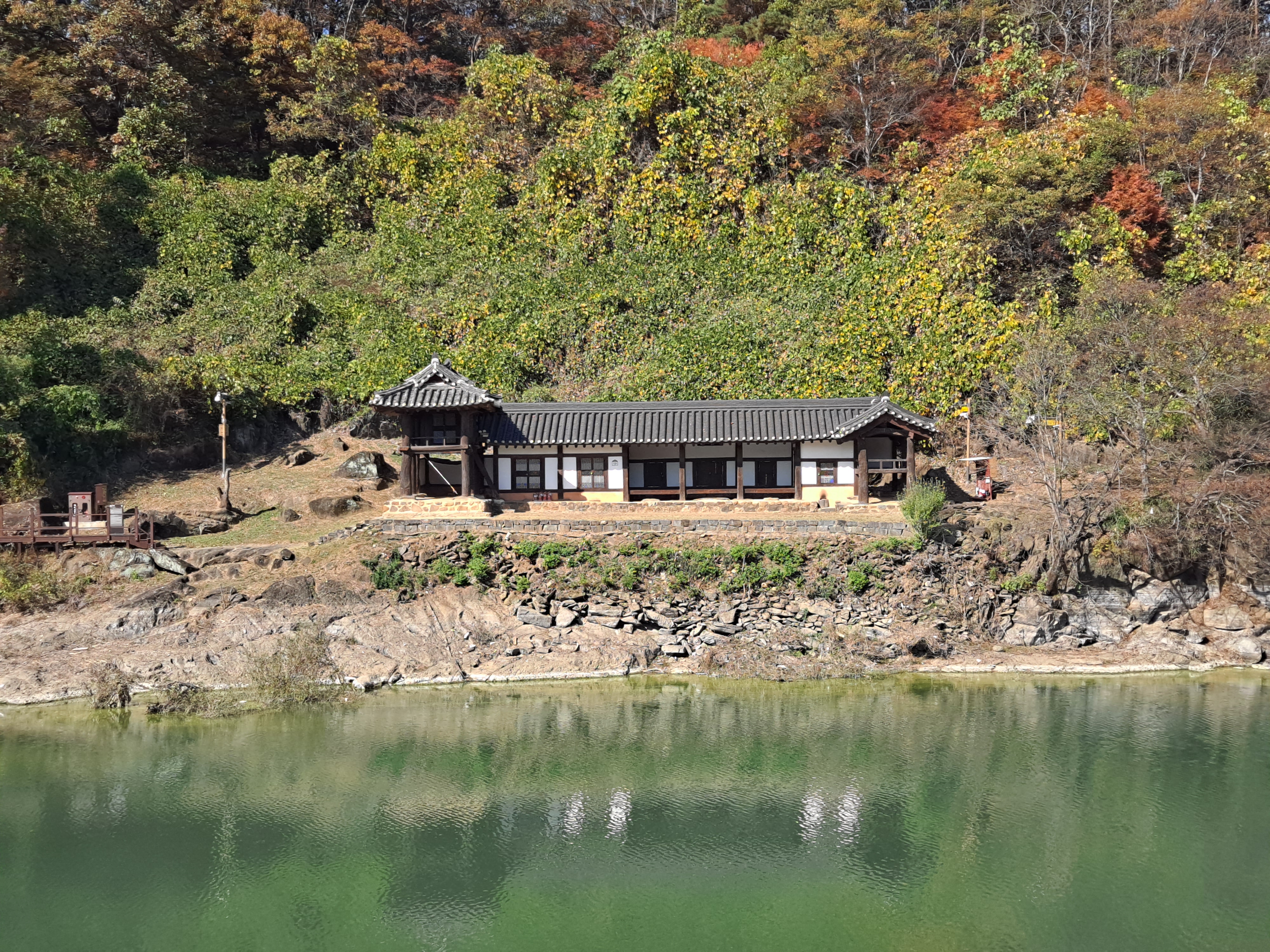  보물 옥천 이지당