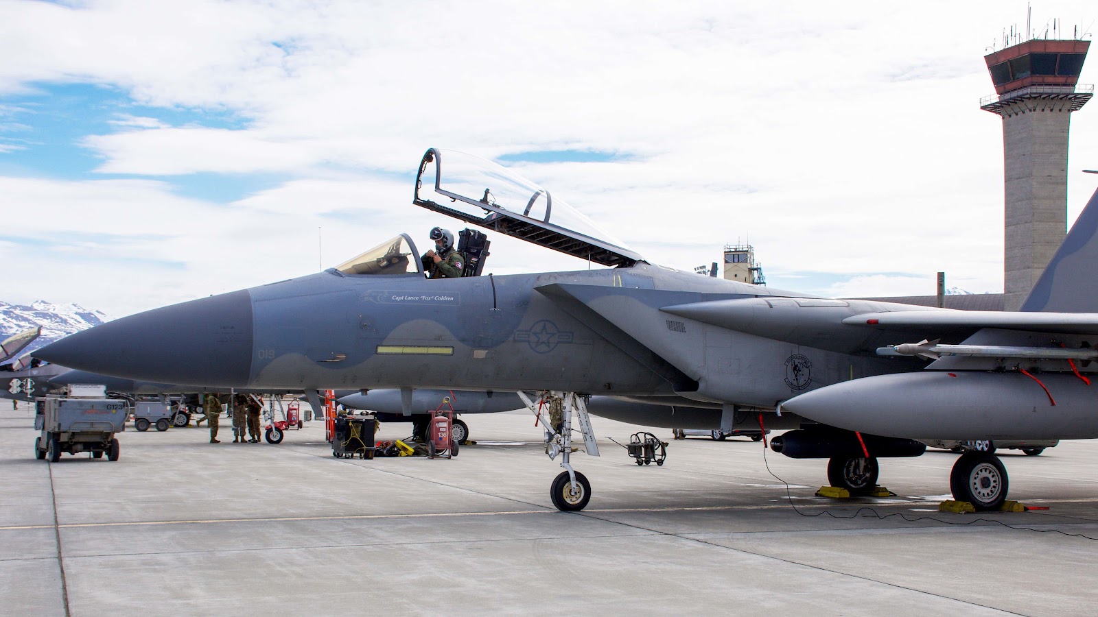 올해 초 Northern Edge 21 훈련 동안 Legion Pod를 장착하고 있는 F-15C