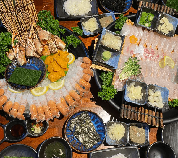 토밥즈 토요일은 밥이 좋아 회 딱새우 강남