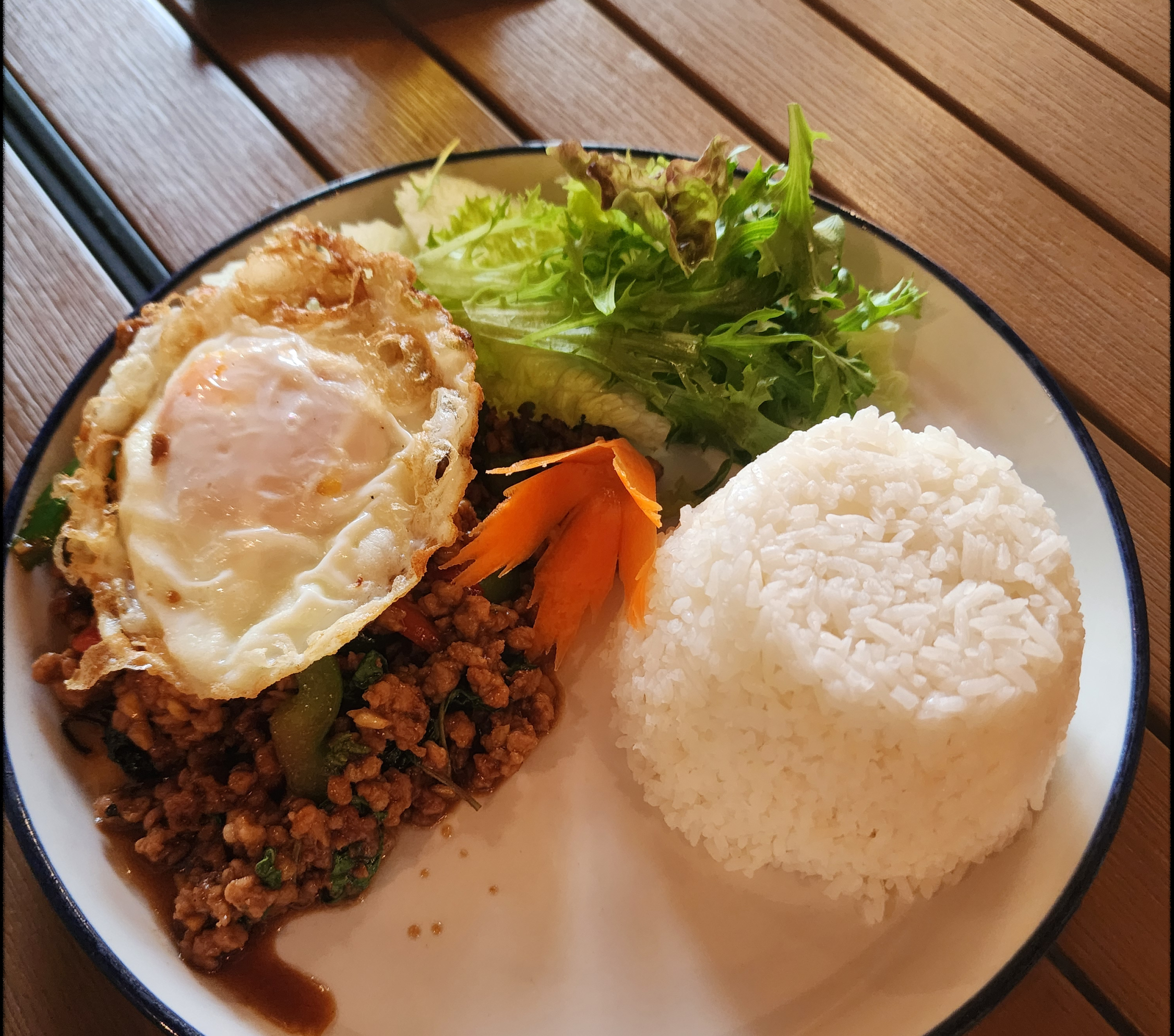Noi Thai Cuisine: Spicy Thai Basil Stir-Fry (Khao Ka Prow)