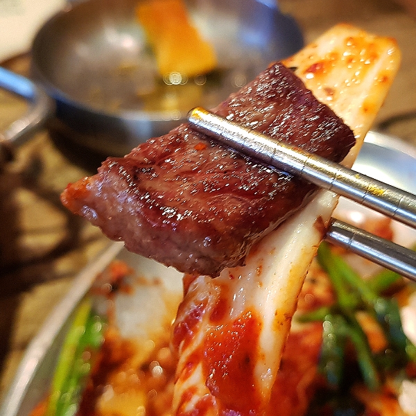  도마 홍대본점 | 홍대 도마 | 홍대 소고기 맛집 | 캘리포니아 도넛클럽