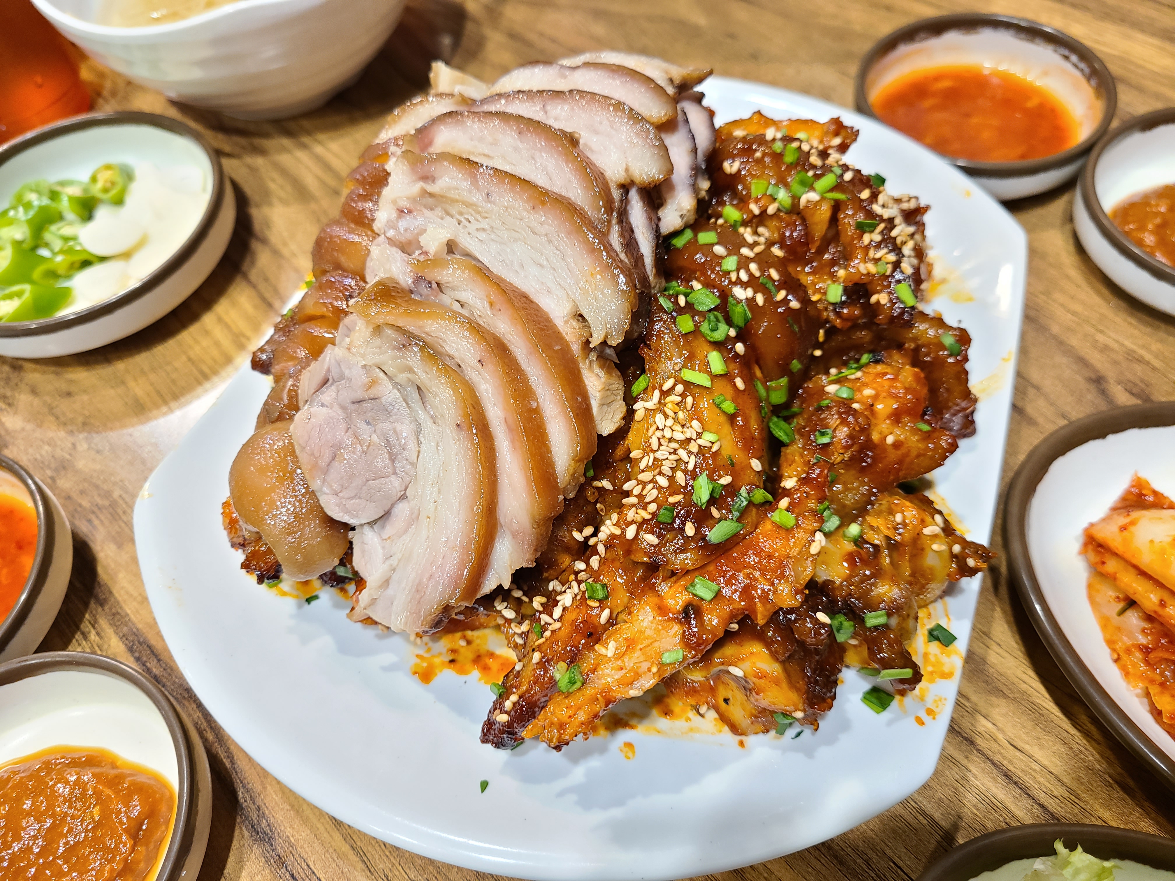  성남 모란 매운족발 맛집 : 고려왕족발