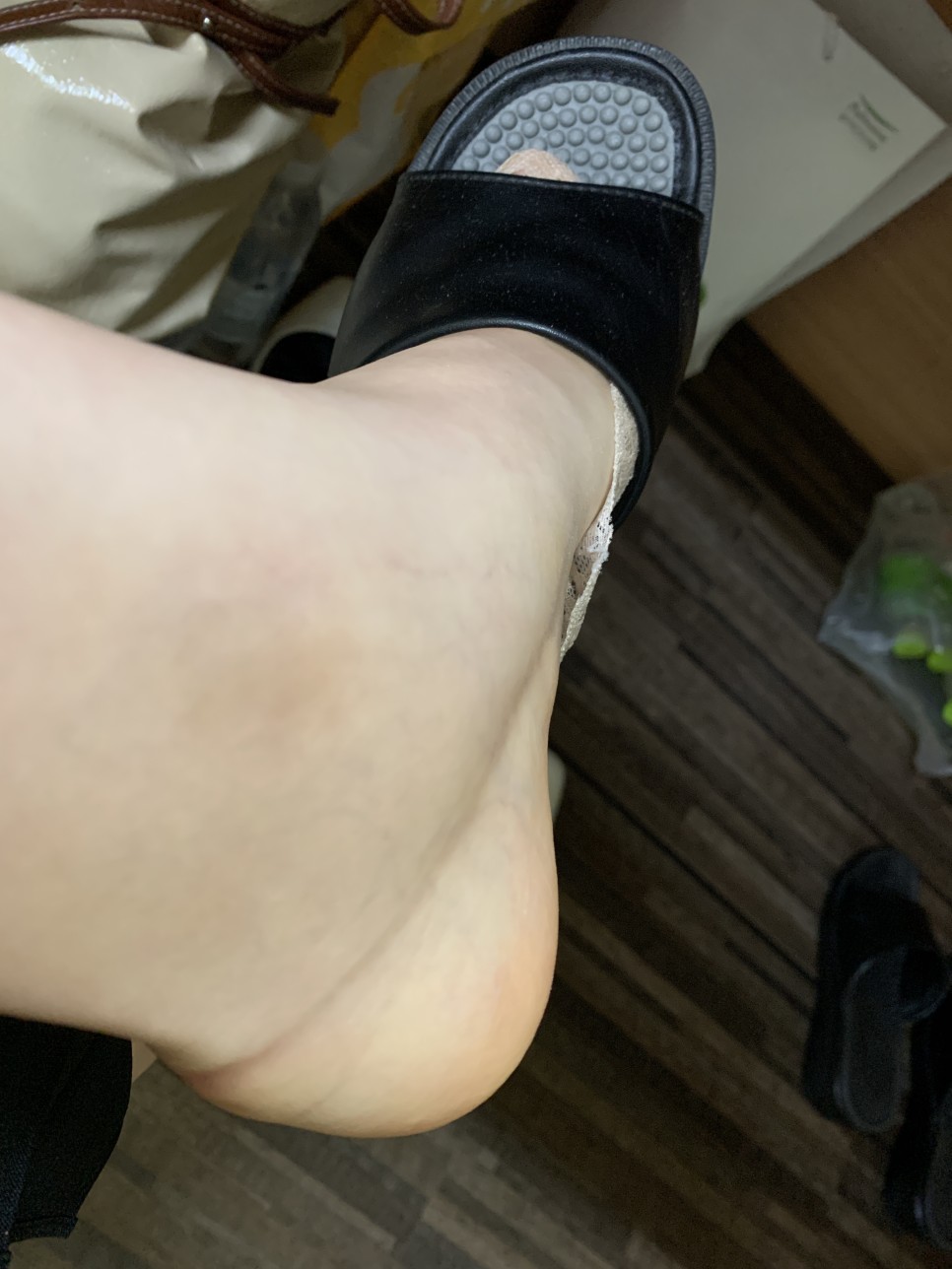 통증, 의료용 압박 스토킹 후기, 아기 크기, 체중, 증상, 태동, 배 크기, 우정 사진 촬영 30-34주 주물 사진 : 출산 휴가, 산전 우울증, 포유문 산부인과 산전 마사지, 다리 붓기, 손가락 11