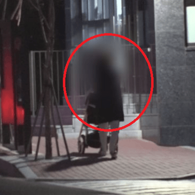  궁금한 이야기 y 그녀의 수상한 노크 남의 집에서 샤워하던 그녀