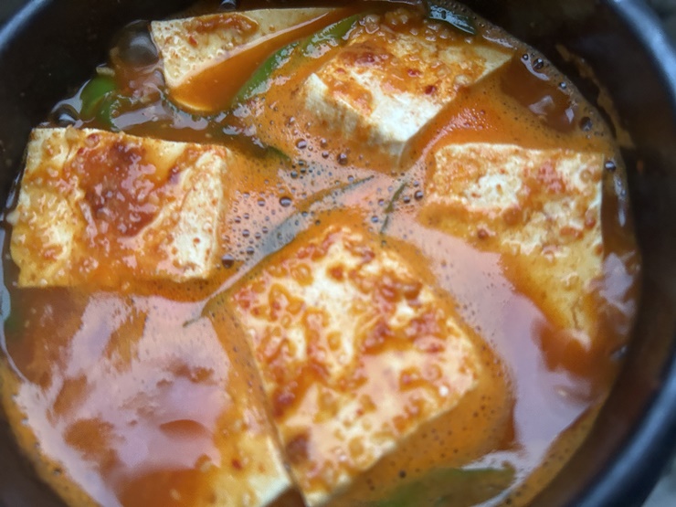 뚝배기-두부찌개