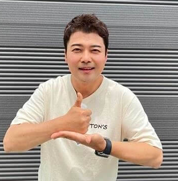  나혼자산다 전현무 복귀와 프로필에 대해 정리
