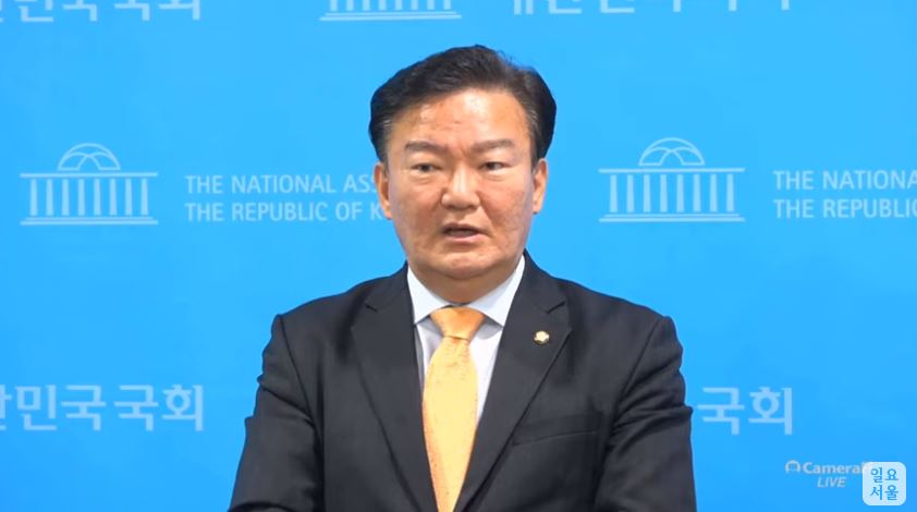  민경욱 기자회견 투표함 증거보전 뭐야? 이준석은 유튜버에 영혼 위탁한 정치인이라고  비판