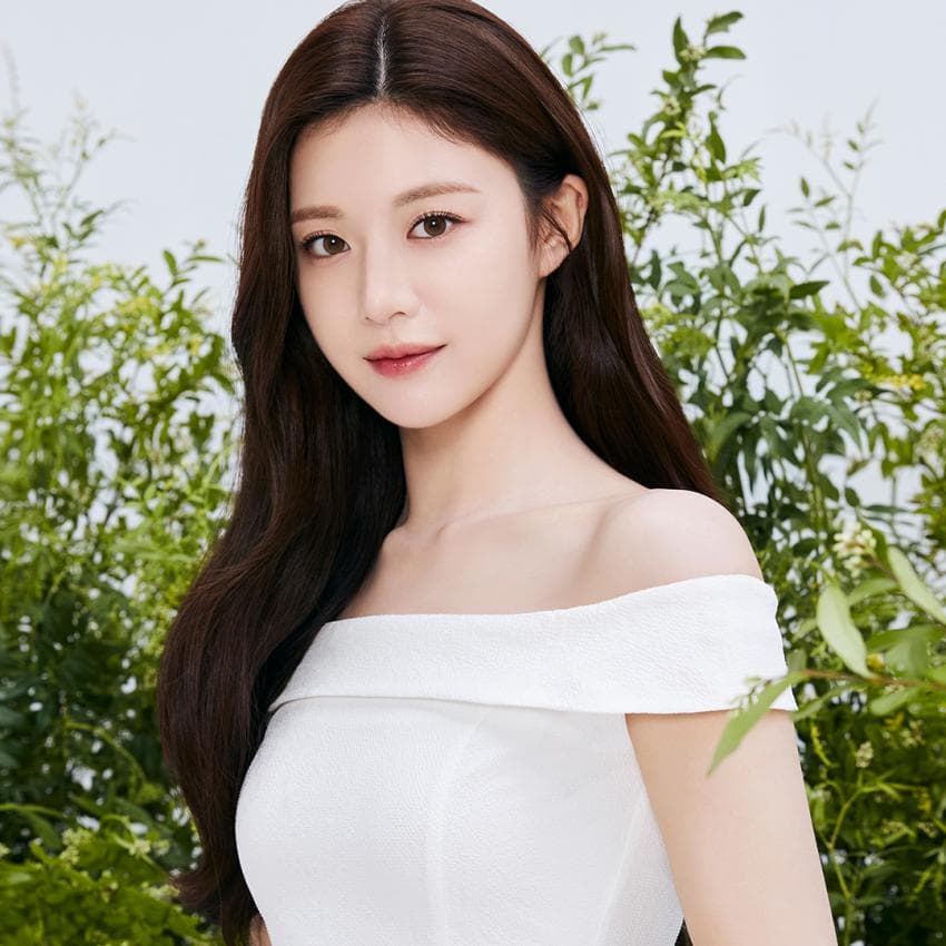 배우 고윤정