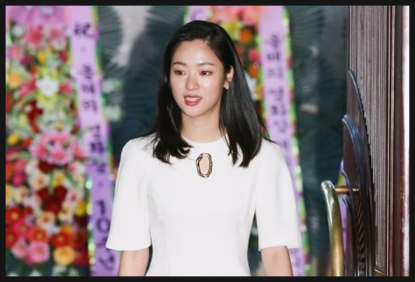  전여빈 프로필 :: 의대 진학 실패 후 빈센조?