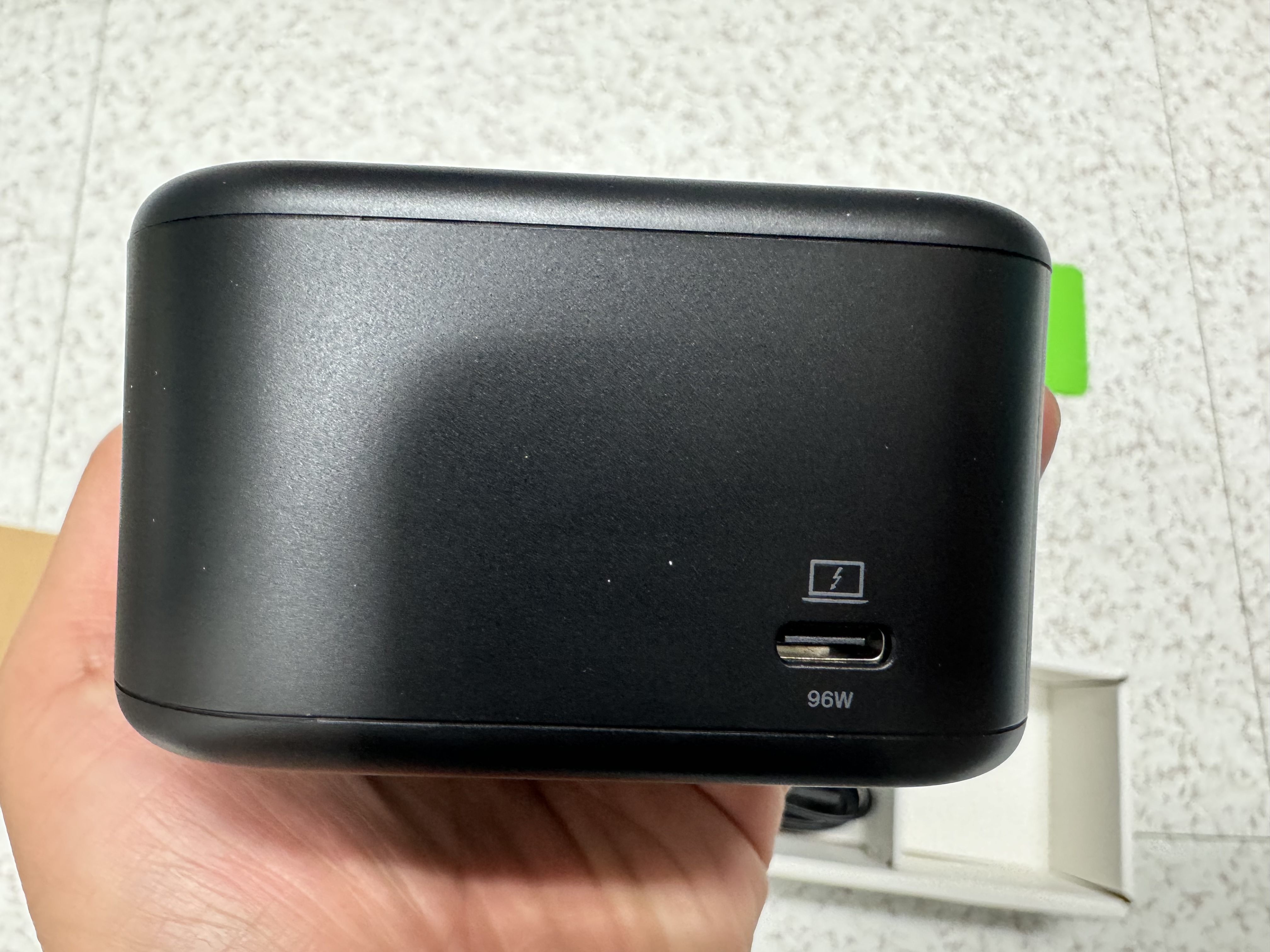 Belkin 6-in-1 Gan Dock