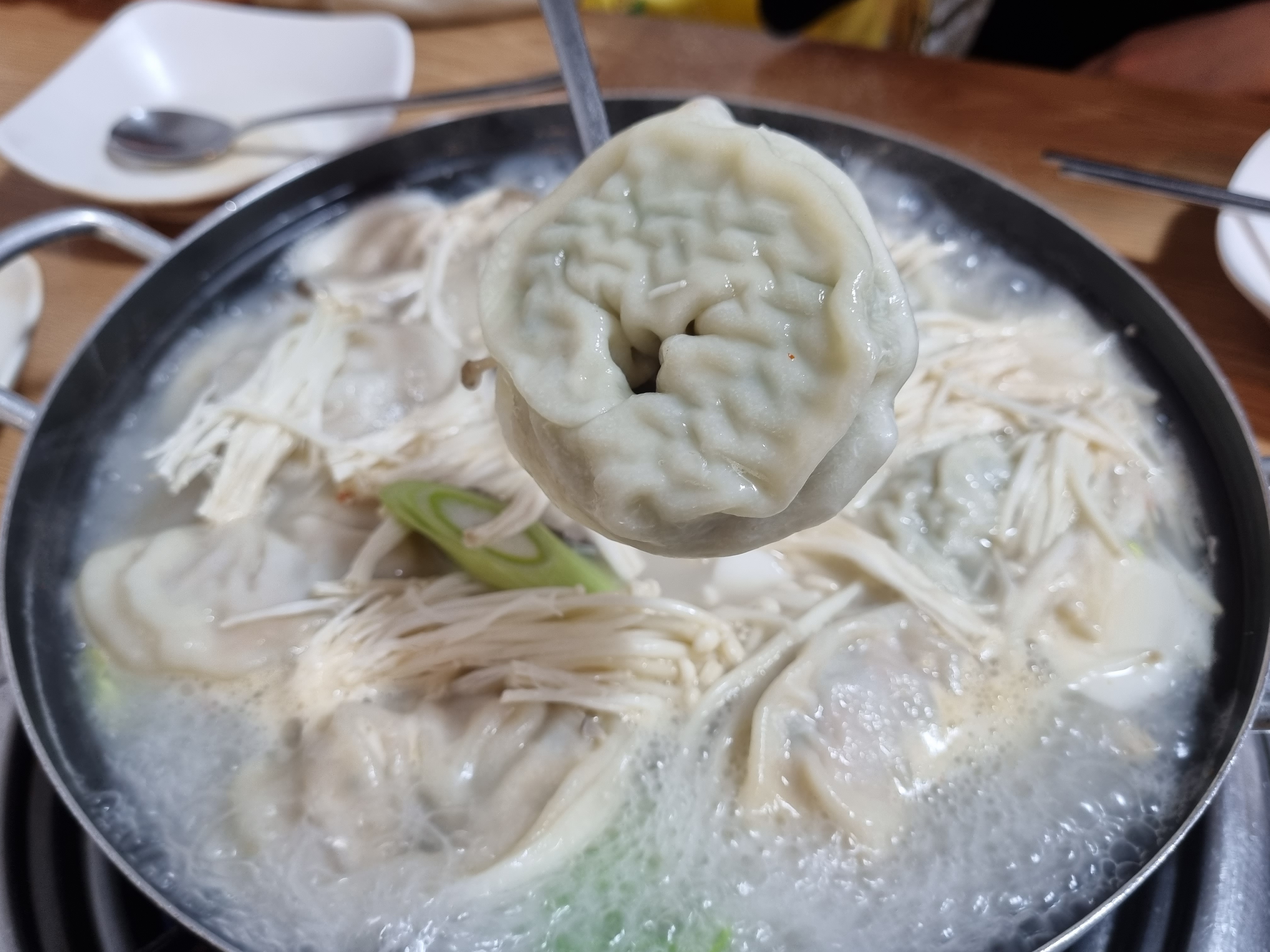  과천 의왕 만두전골 맛집 명가 설렁탕 사골국물 맛!