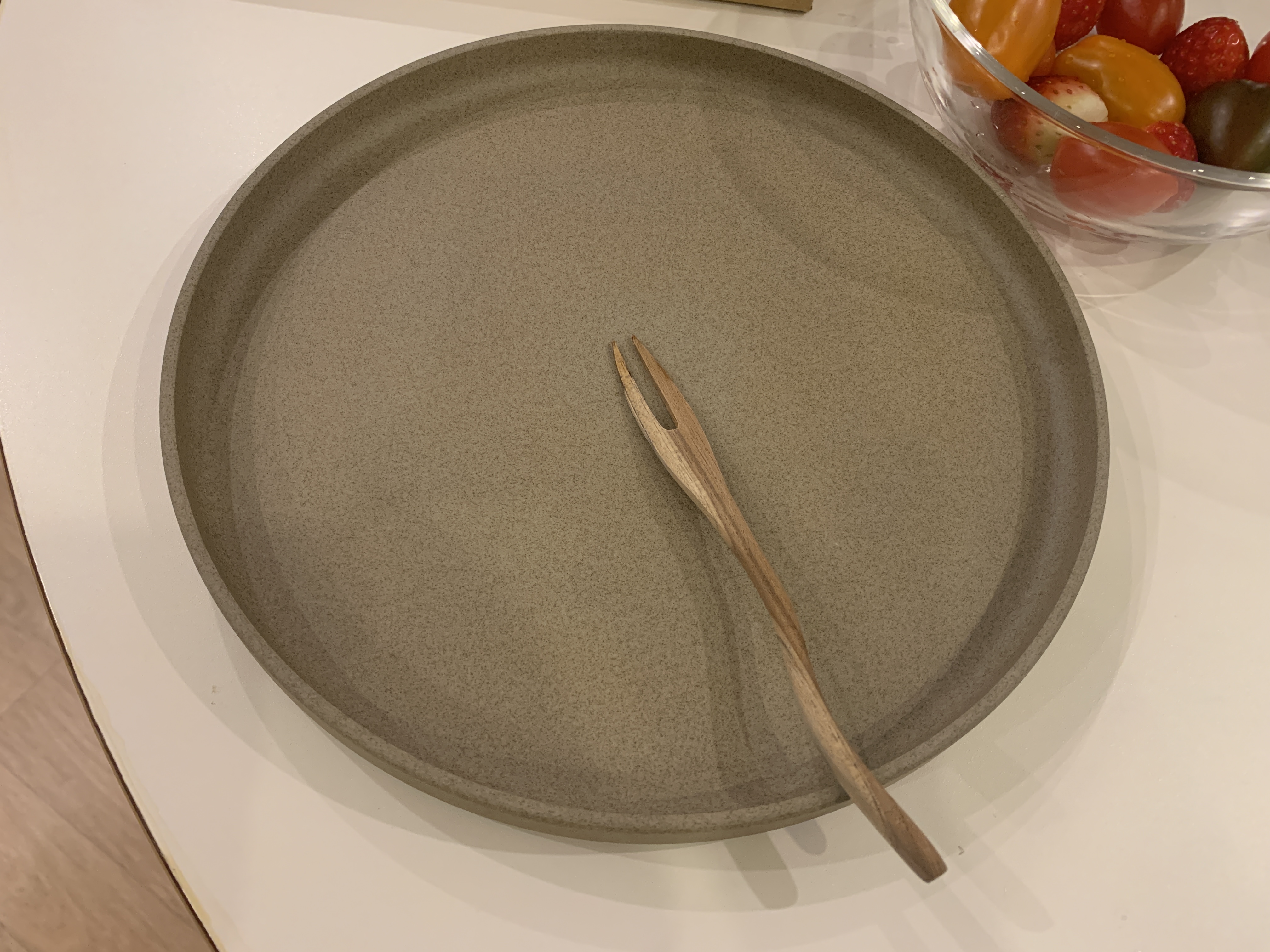 질감에서 주는 멋, 하사미포셀린 (Hasami Porcelain) 플레이트!