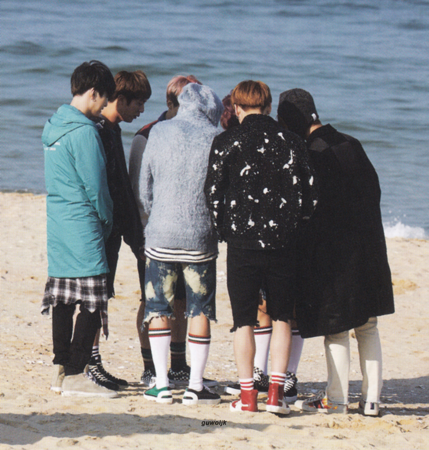 bts scan and archive :: WINGS CONCEPT BOOK 2 bts scan and archive :: WINGS CONCEPT BOOK 2