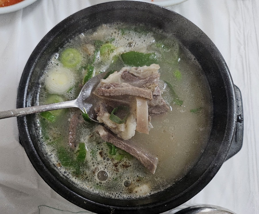 전통소머리국밥 이미지