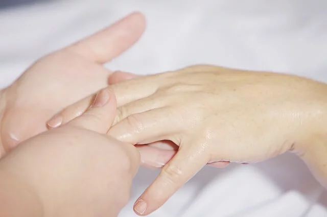 손목터널증후군 증상 완화법