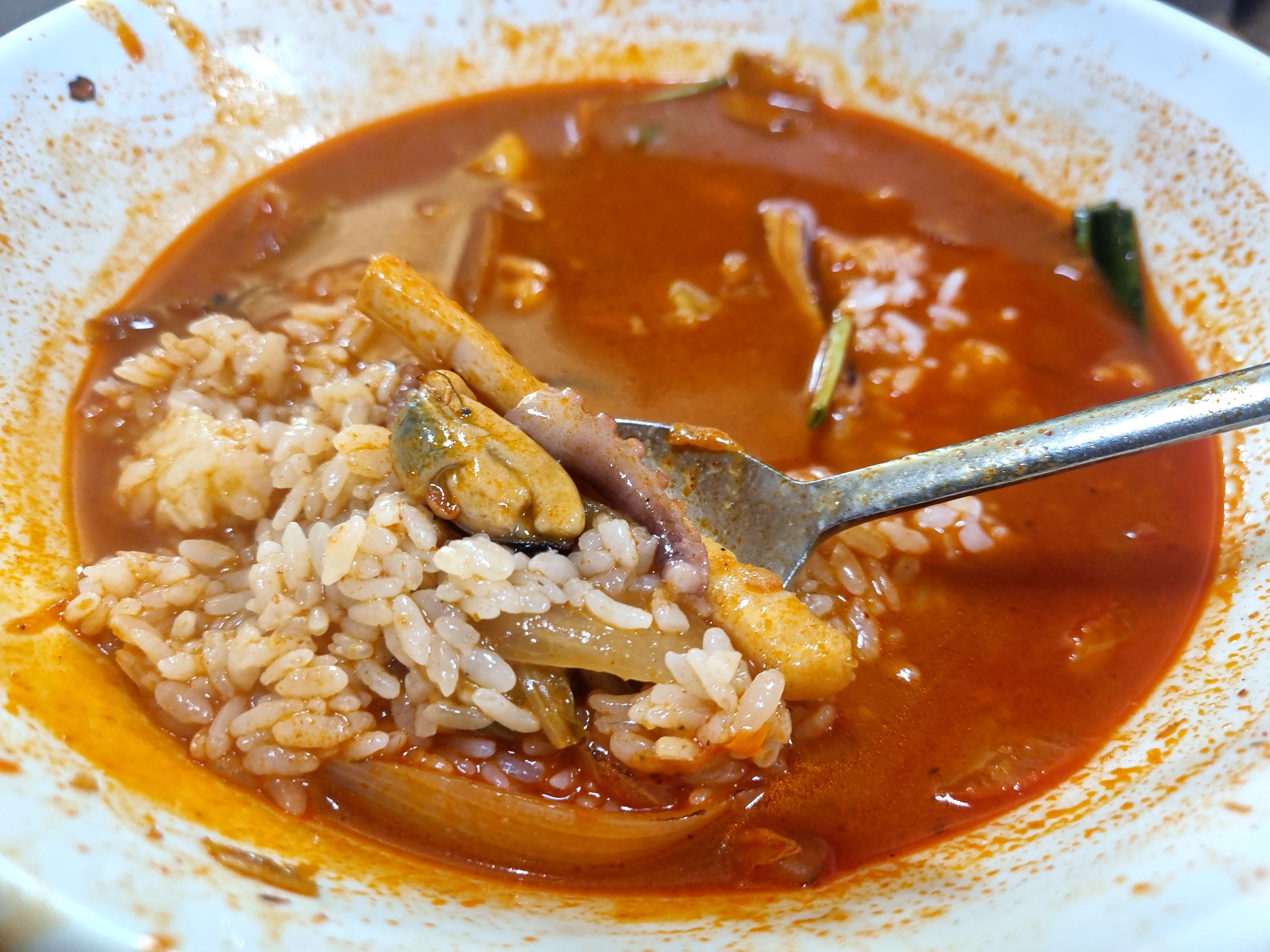 충주호 전국 5대 짬뽕맛집 해물가득한 백념짬뽕