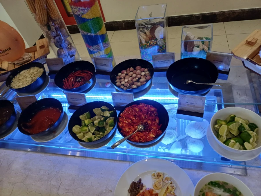 베트남 푸꾸옥 북부 숙소 추천, 빈홀리데이 피에스타 푸꾸옥 후기- 조식