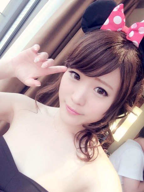 미나미_나나_미키무라_히나_Nana_Minami_南菜々