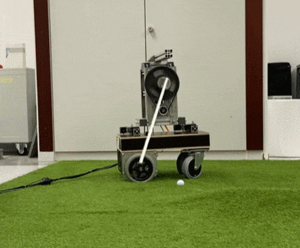 퍼팅하는 로봇 &#39;골피&#39;ㅣ 홀인원 하는 로봇 골퍼