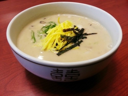 굴버섯떡국