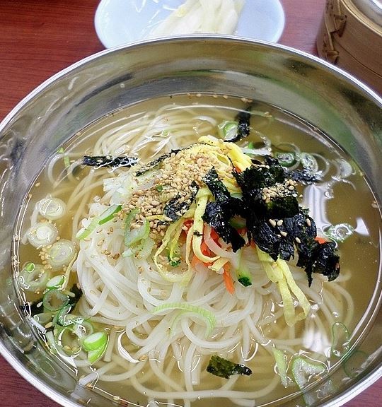 망향비빔국수 이미지