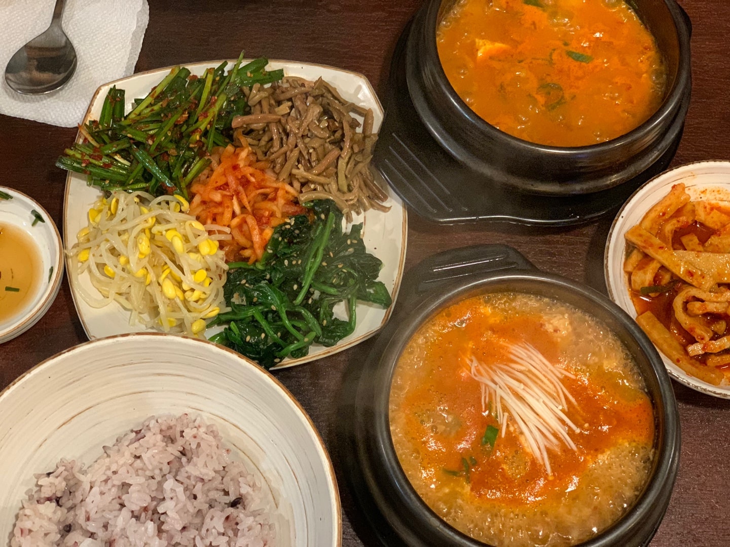  [신논현역] 새벽집, 갓성비 있게 몽글몽글한 숨두부를 비롯한 한식을 맛볼 수 있는 곳(feat. 해물 숨두부, 생 청국장, 장수 막걸리)