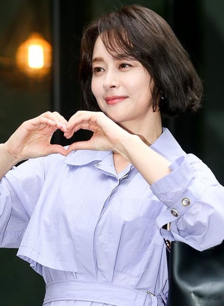 배우-우희진