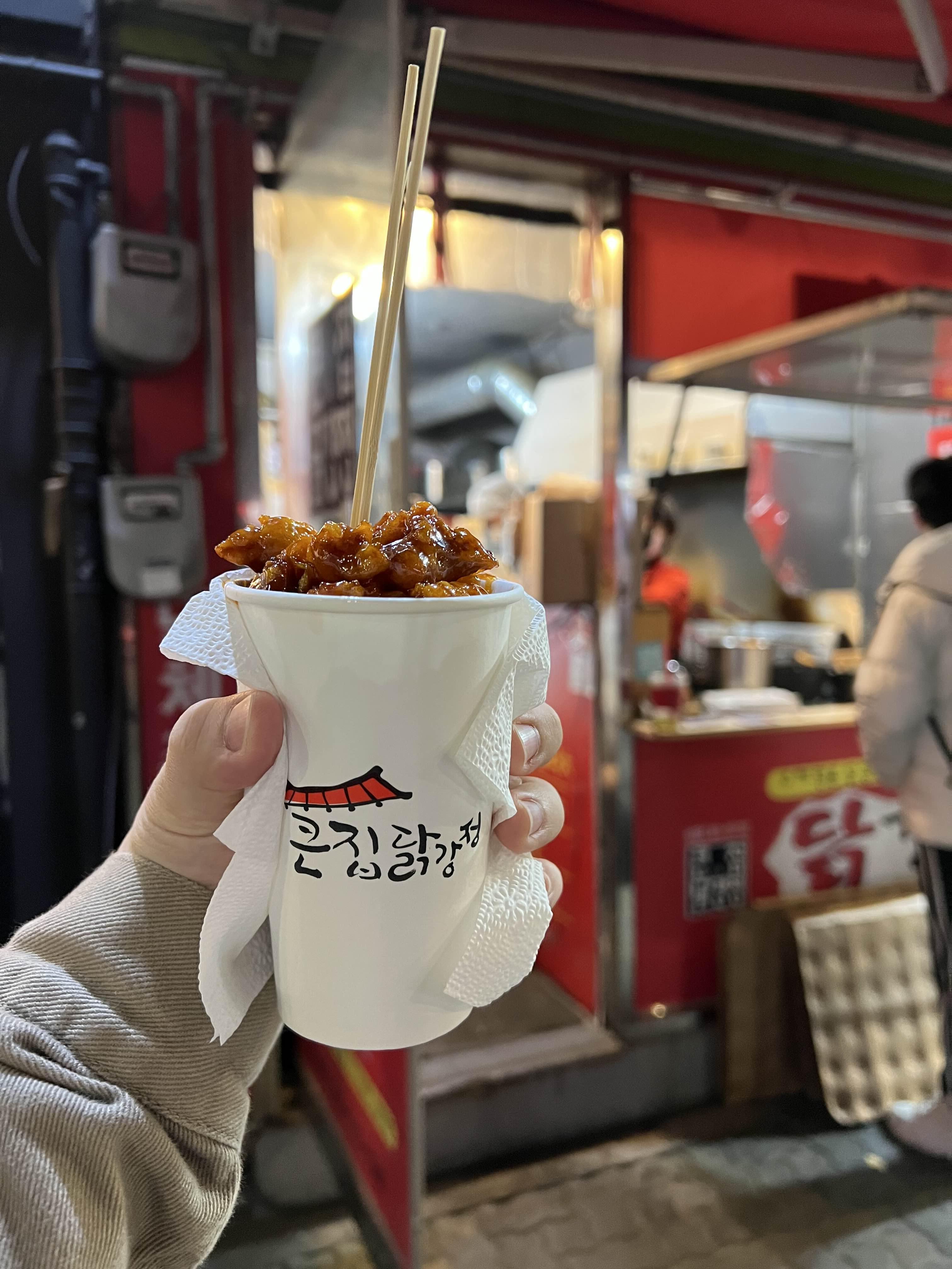  저도 이런 큰집이 있었으면 좋겠네요! ’큰집닭강정 신내점’ 리뷰