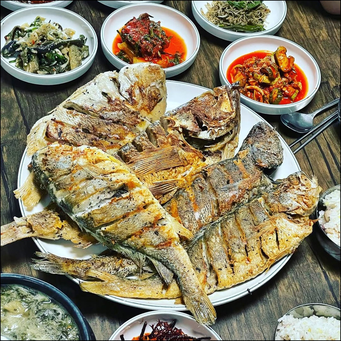 꽃섬식당 사진 2