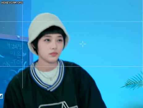[연예] [움짤]         [IZ*ONE] 하이샤인뷰티 이온 ..... 최예나 -  와이드섬