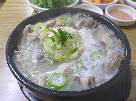 월강 돼지국밥 특