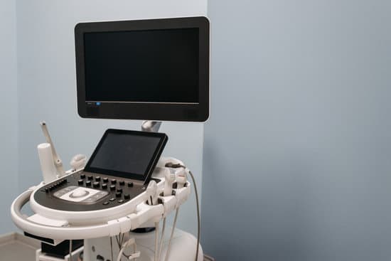 초음파 골밀도 검사 (Quantitative Ultrasound, QUS)