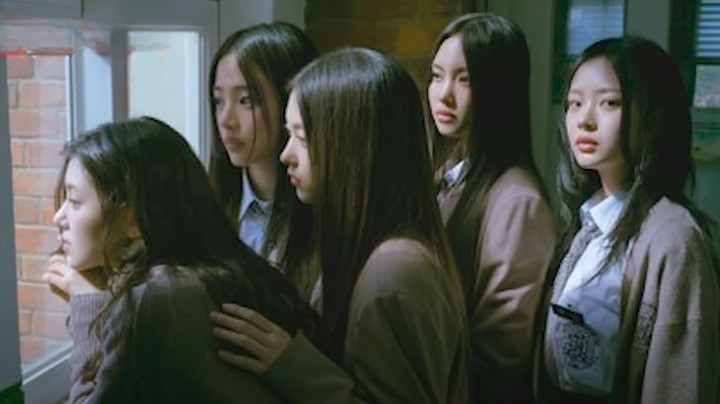  뉴진스 DITTO 뮤직비디오 해석 디토 속 주인공의 정체