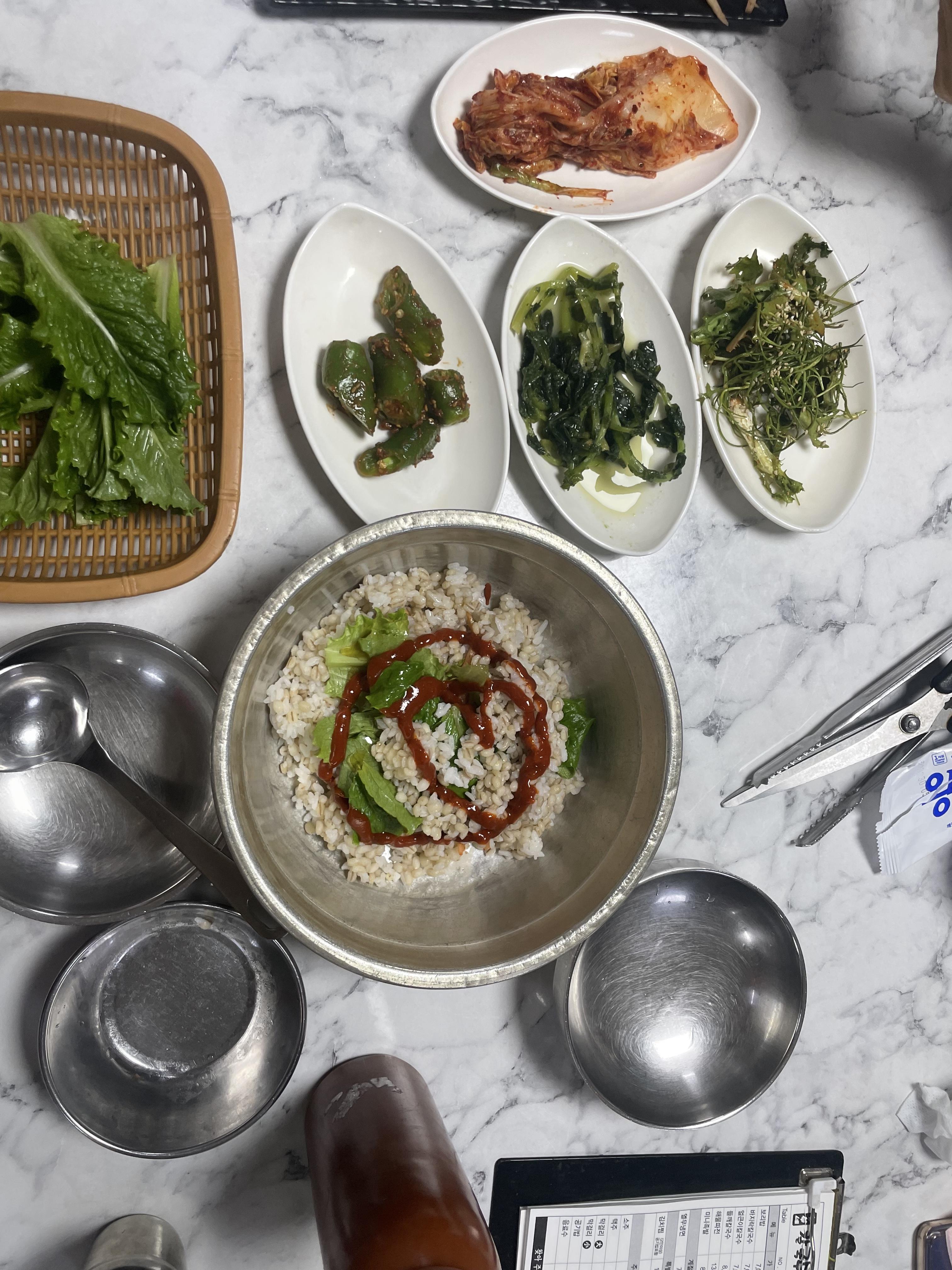 가수원동 흥부네 칼국수 보리밥