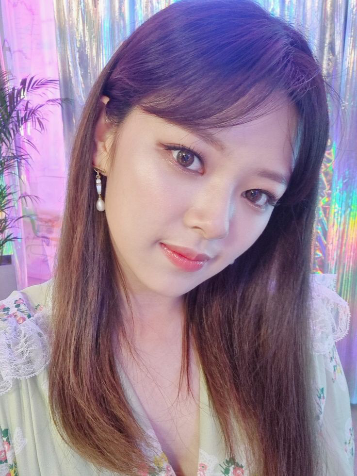  트와이스 정연 근황 건강 상태 공황 및 심리적 불안 장애 활동 중단 나이 언니 공승연