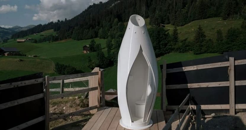  플라스틱 쓰레기를 활용한 3D 프린팅 이동식 화장실  VIDEO: Nagami 3D prints "aesthetically pleasing" portable toilet using plastic waste