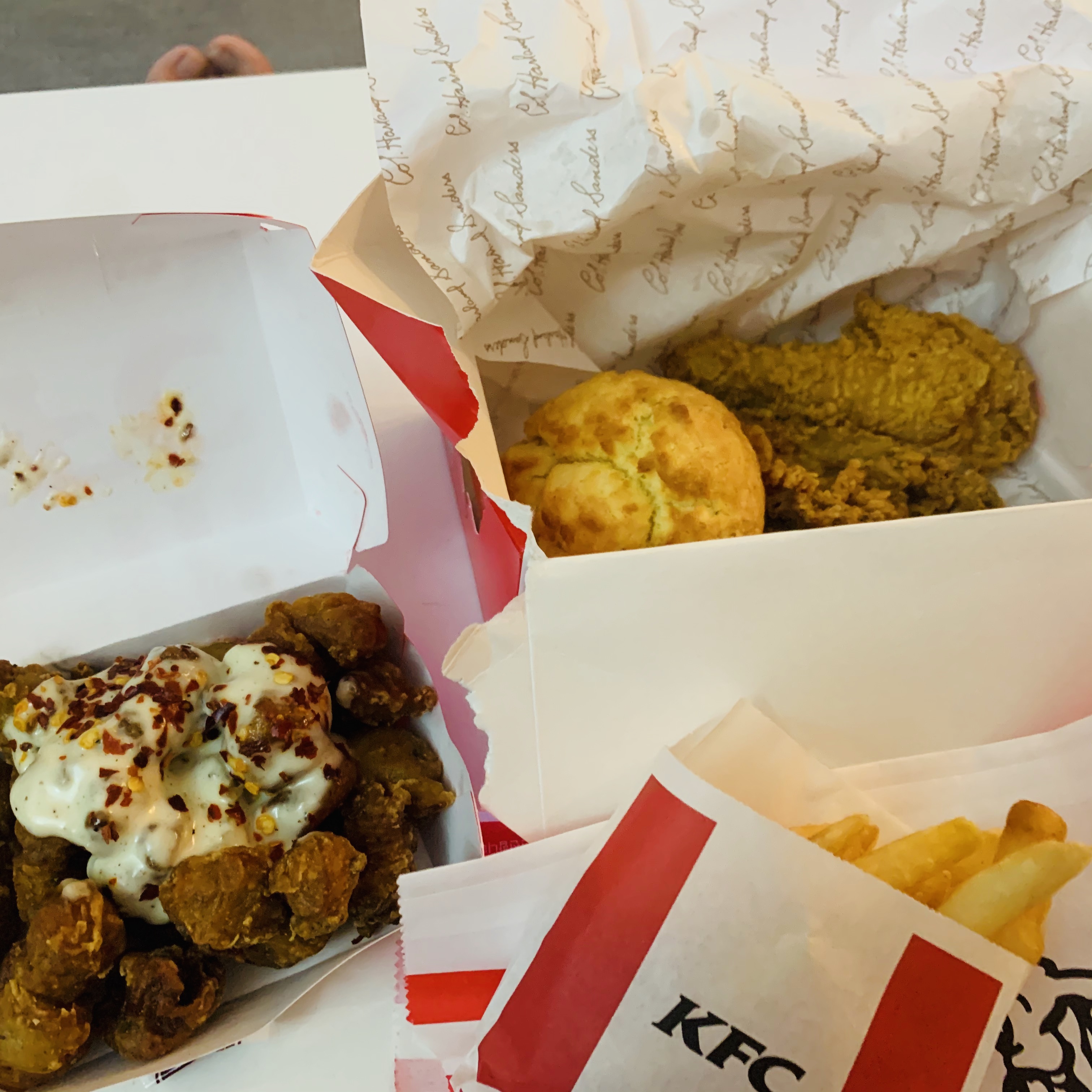  1인 치킨/맥주 술안주 추천[KFC]