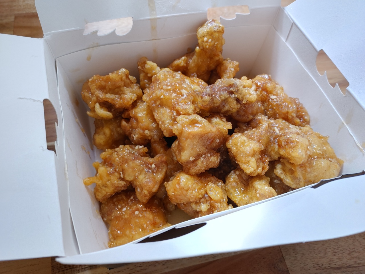  치킨매니아 치킨과 떡볶이의 만남!!! (친구의 청약 당첨 후기)