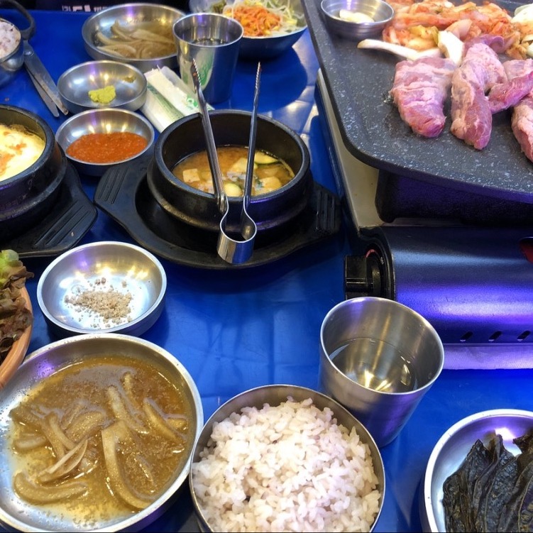 익선세겹살
