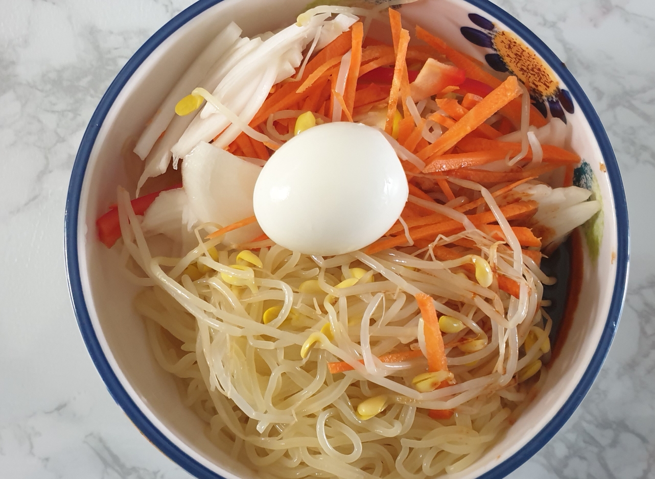  콩나물을 활용한 쫄면 만들기 생각보다 쉽네요