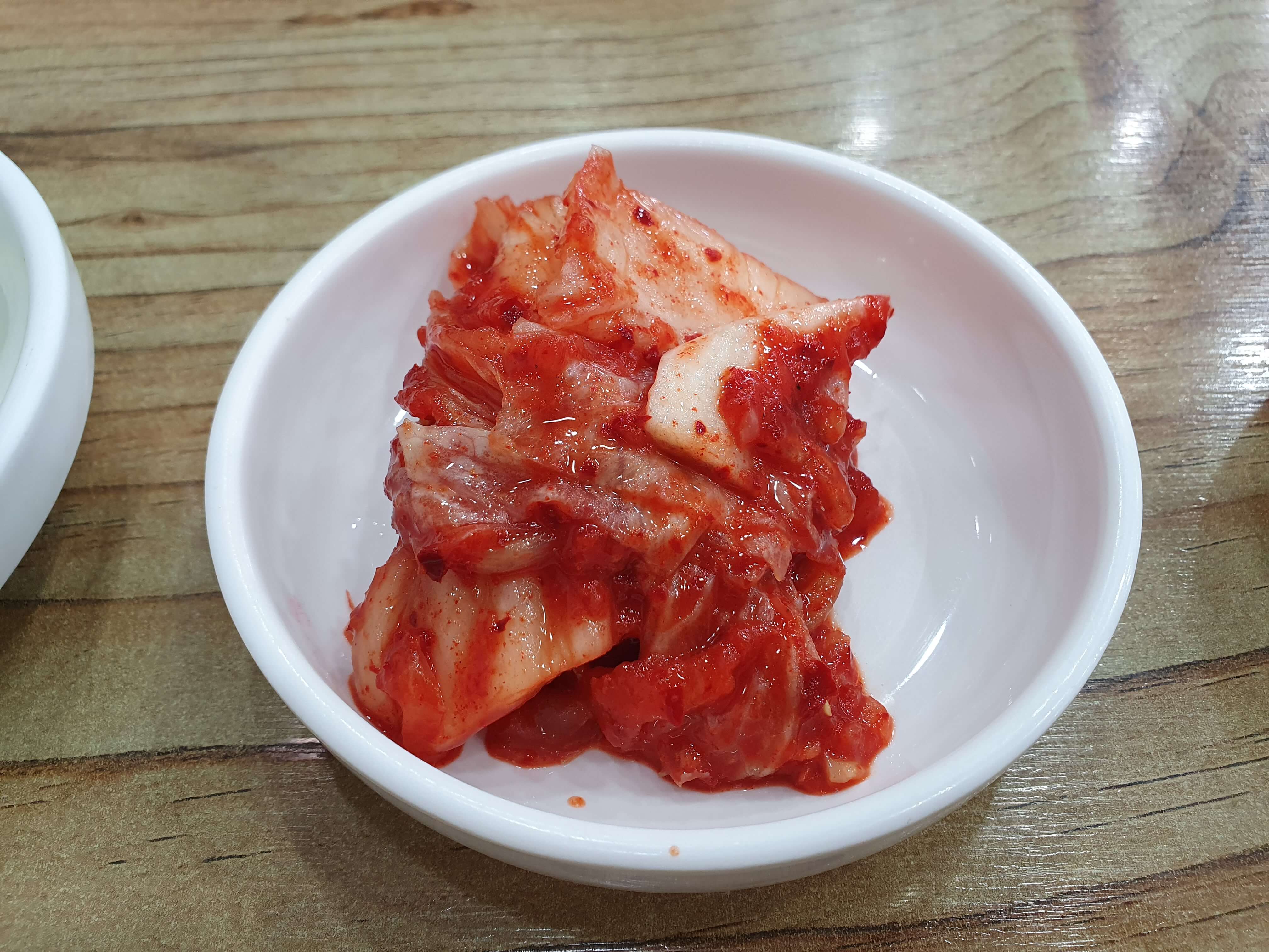 연지동(초읍) 맛집 교통부돼지국밥-김치