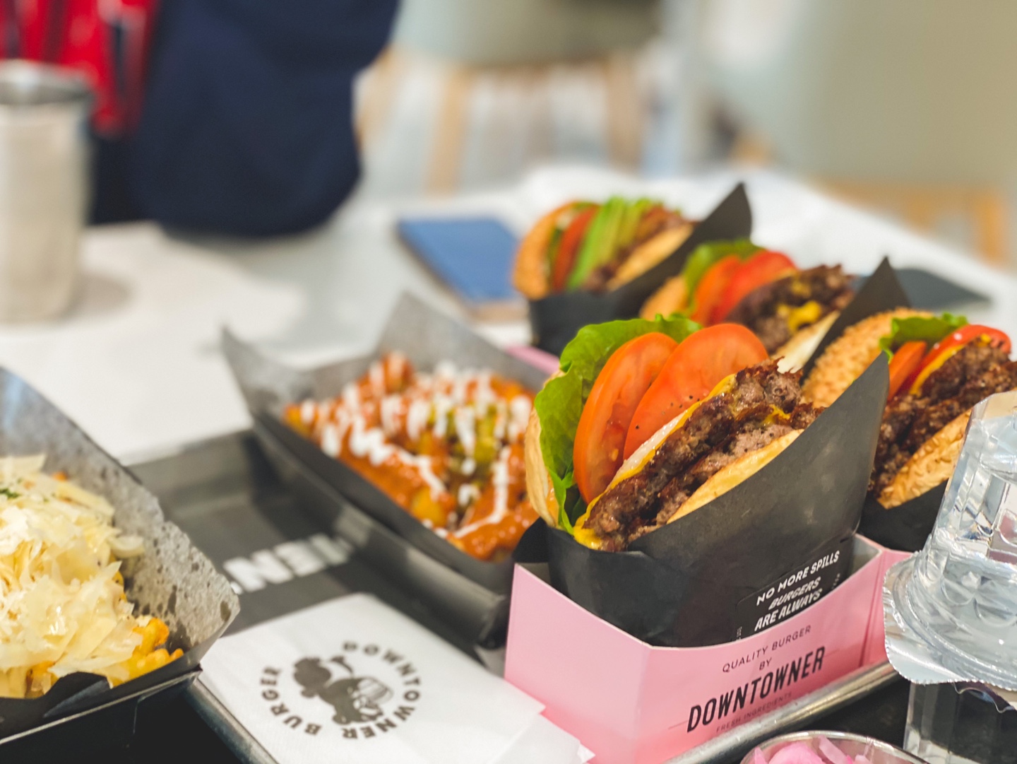  수제햄버거 맛집 다운타우너 광교점