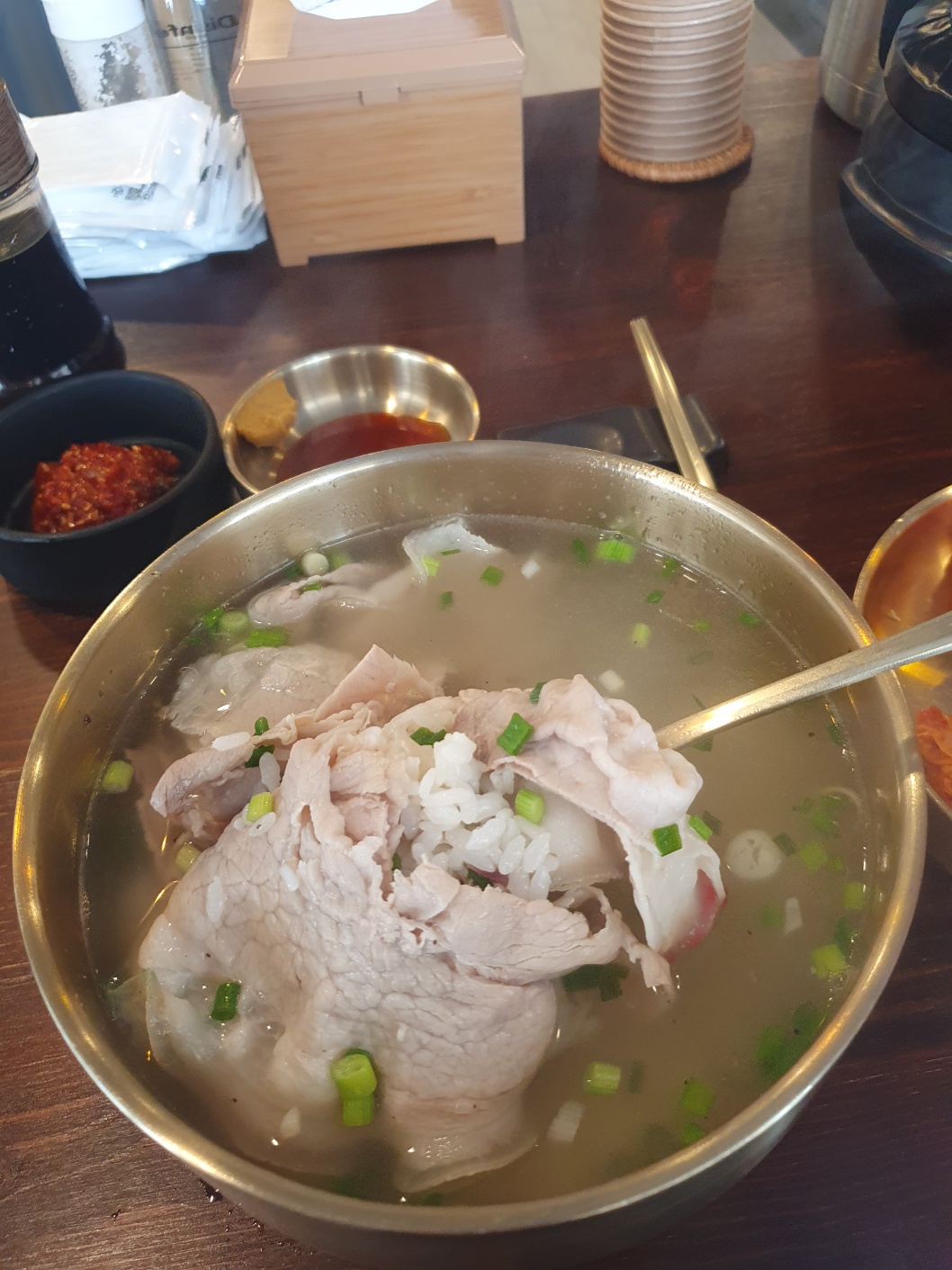 수원 신동 망포역 근처 돼지국밥 맛집 명백집 하루 100그릇만 팔아요