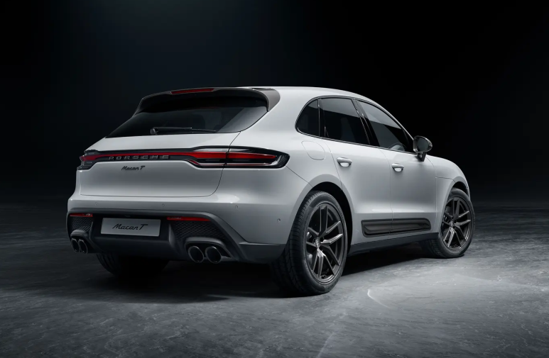 스포츠카 로고 준민한 주행의 포르쉐 마칸 T, 5